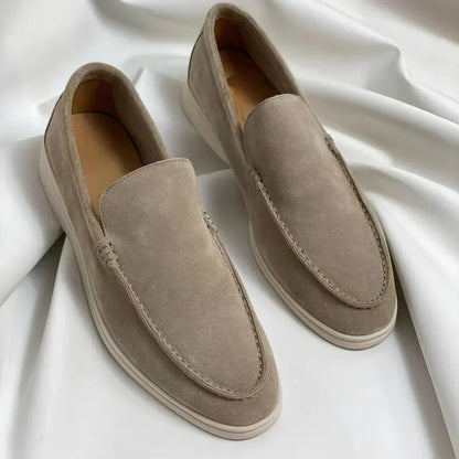 Sevanno | Mocassins elegantes em camurça