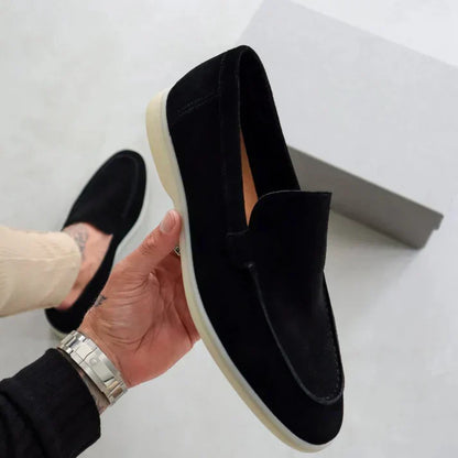 Sevanno | Mocassins elegantes em camurça